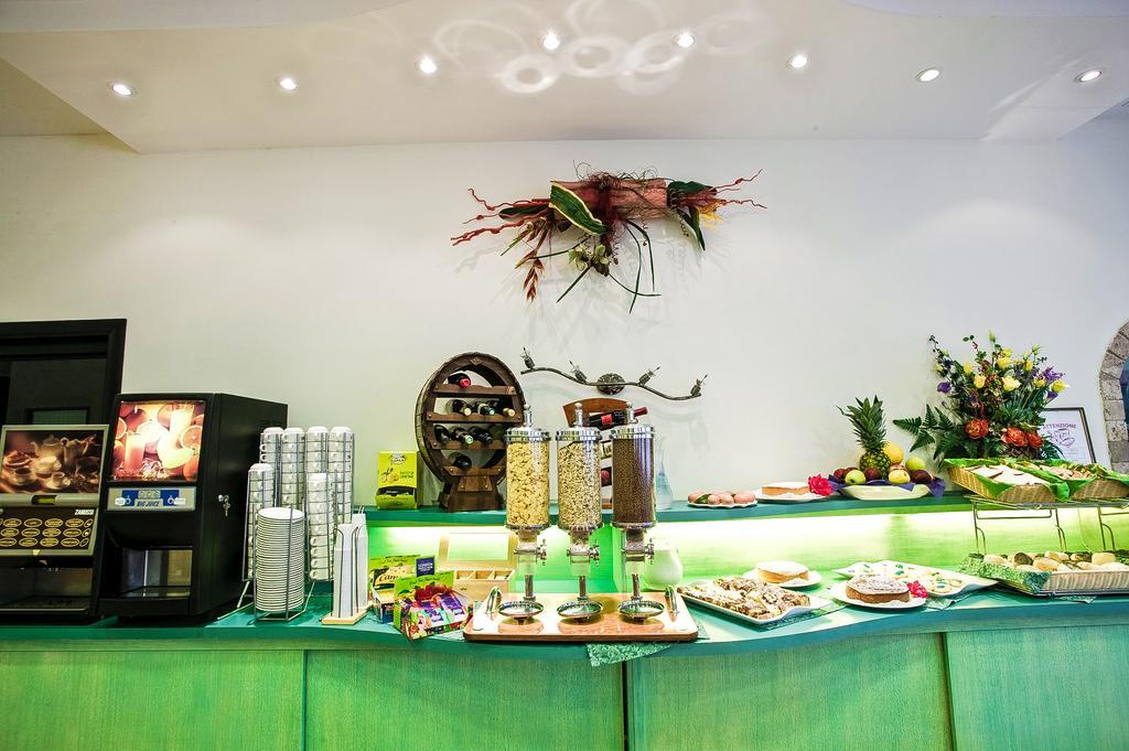 Park Hotel Zaira Cervia Exterior photo